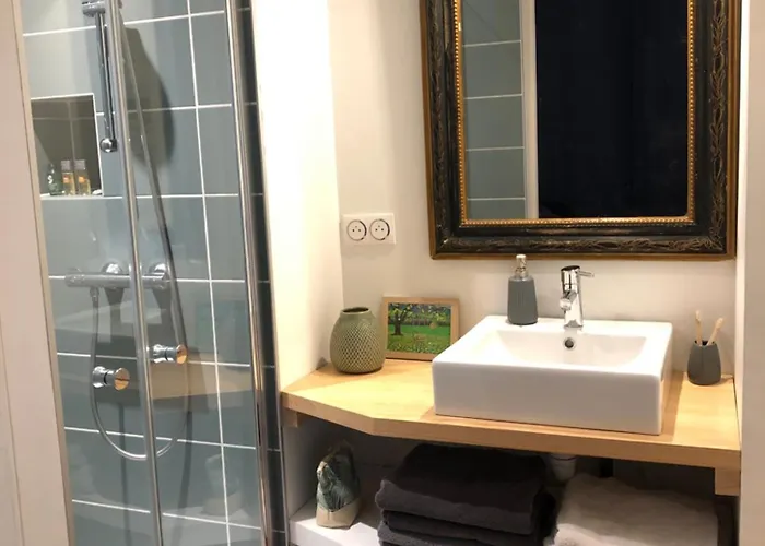 La Au Piano Apartment *