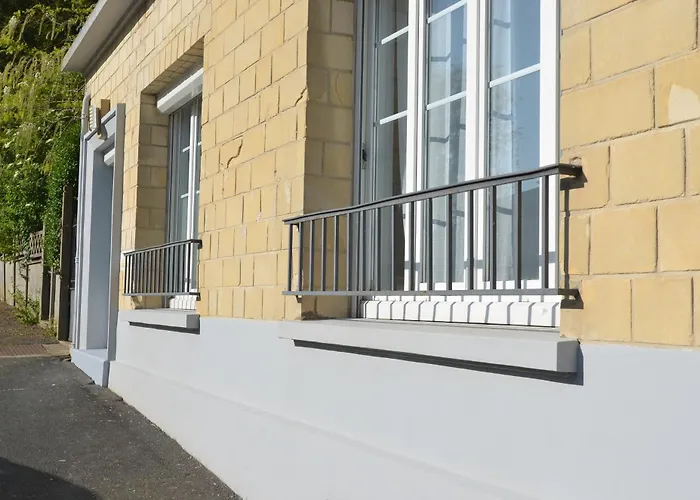 La Au Piano Apartment *